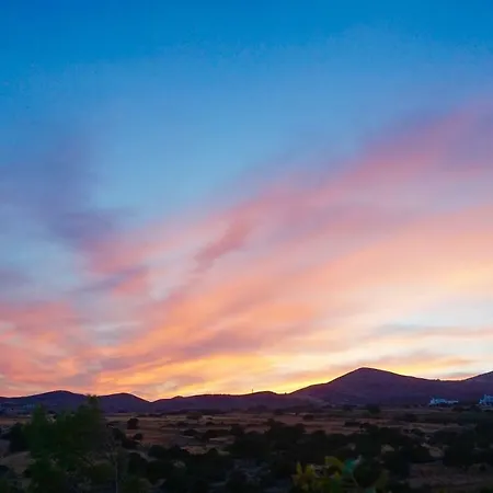 Ella * Parikia (Paros)