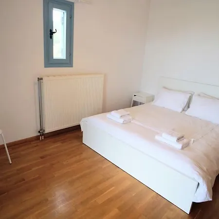 Ella Holiday home